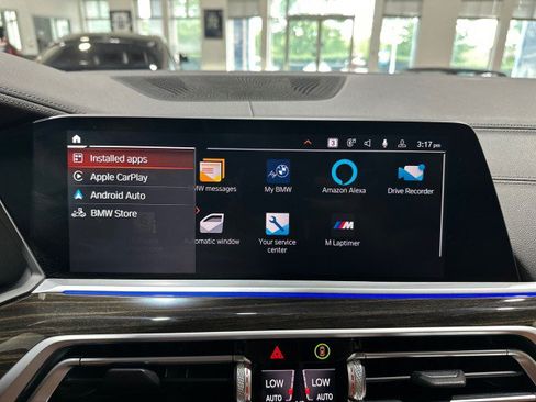 Used 2021 BMW X7 xDrive40i w/ M Sport Package AWD/4WD image 75