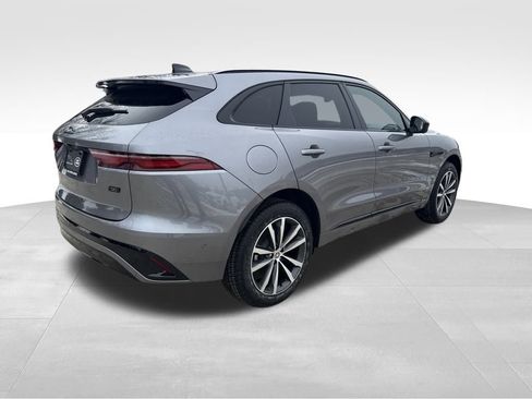 New 2026 Jaguar F-PACE R-Dynamic S image 7
