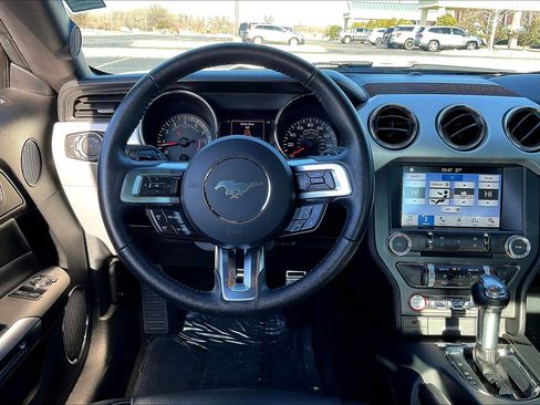 Used 2017 Ford Mustang GT Premium w/ Equipment Group 401A image 5