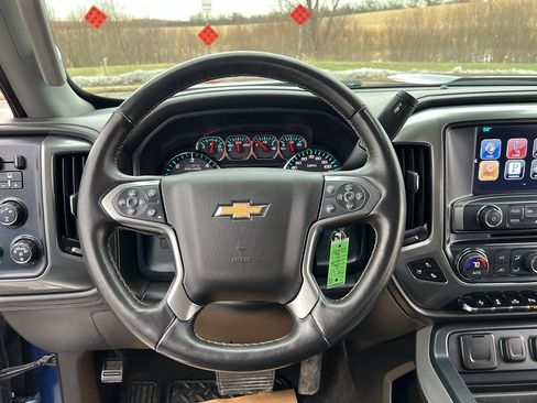 Used 2016 Chevrolet Silverado 2500 LTZ w/ LTZ Plus Package image 31