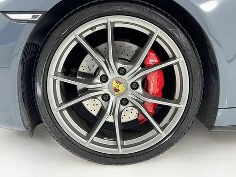 Certified 2017 Porsche 911 Carrera 4S AWD/4WD image 31