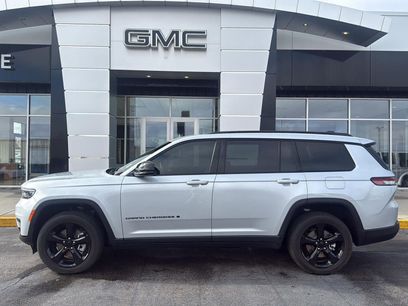 Used 2025 Jeep Grand Cherokee L Laredo