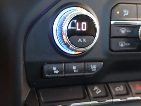 Used 2022 GMC Sierra 2500 AT4 AWD/4WD image 30