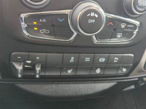 Used 2014 RAM 2500 Big Horn AWD/4WD image 29