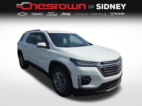 Used 2023 Chevrolet Traverse LT FWD image 3