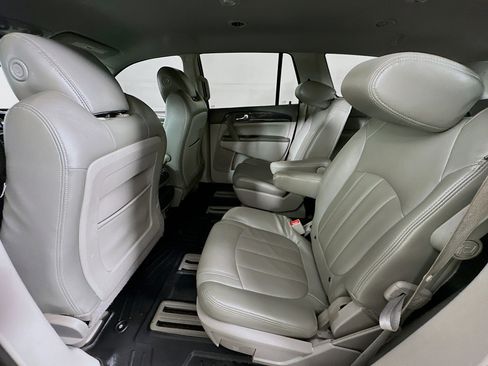 Used 2016 Buick Enclave Convenience FWD image 26