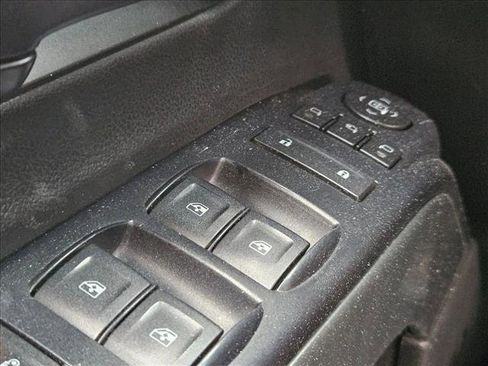 Used 2014 Chevrolet Silverado 1500 LT image 16