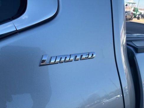 Used 2023 Toyota Tundra Limited image 14