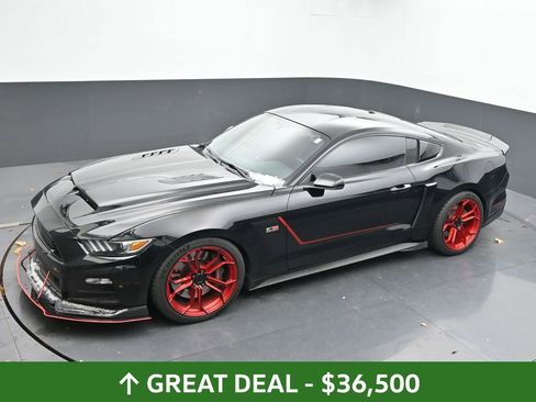 Used 2017 Ford Mustang GT Premium w/ GT Performance Package image 35