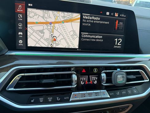 Used 2022 BMW X5 xDrive40i w/ Premium Package image 19