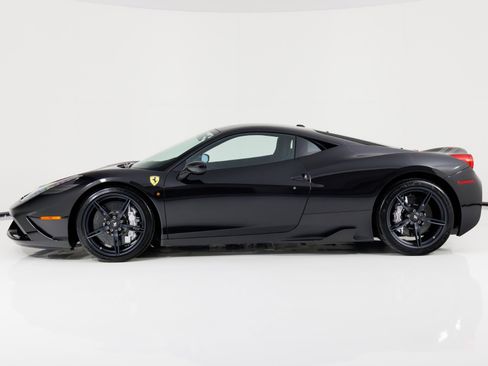 Used 2014 Ferrari 458 Speciale Coupe image 6