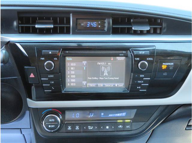 Used 2015 Toyota Corolla LE FWD image 6
