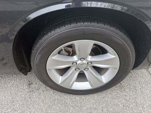 Used 2023 Dodge Challenger SXT image 16