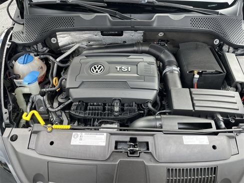 Used 2015 Volkswagen Beetle 1.8T image 12