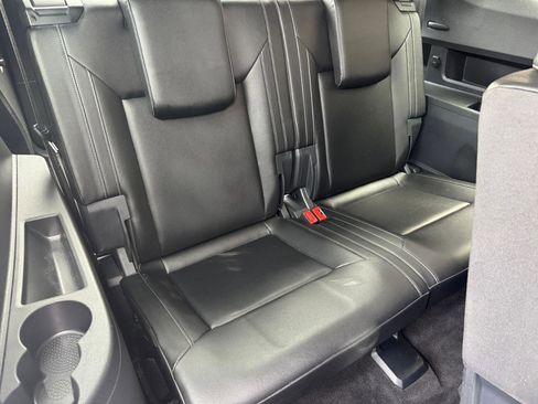 Used 2018 Volkswagen Atlas SE AWD/4WD image 16