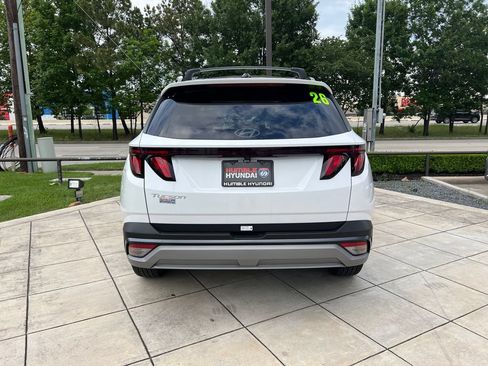 Certified 2026 Hyundai Tucson SEL FWD image 12