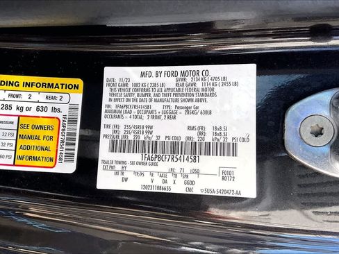 Used 2024 Ford Mustang GT RWD image 19