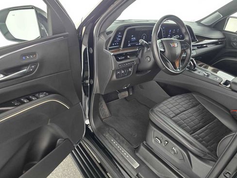Certified 2024 Cadillac Escalade ESV Premium Luxury Platinum AWD/4WD image 23