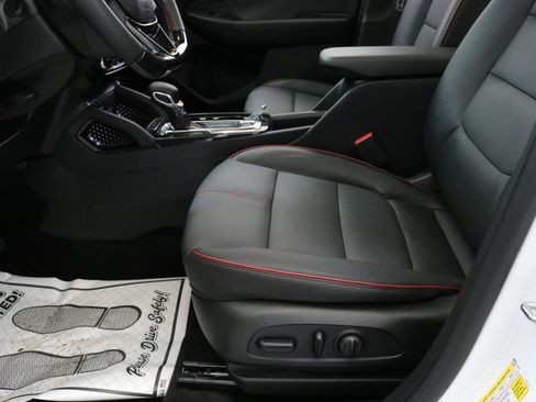 Certified 2024 Chevrolet TrailBlazer RS w/ Convenience Package image 26