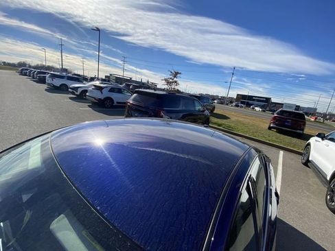 Used 2024 Nissan Altima 2.5 SR image 3