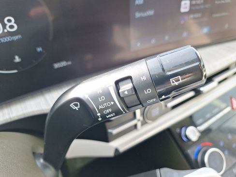 Used 2025 Hyundai Santa Fe Calligraphy image 23