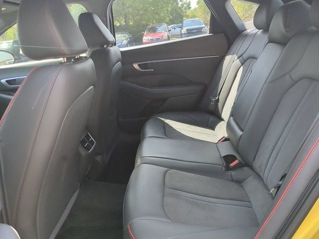 Used 2021 Hyundai Sonata SEL Plus w/ Tech Package FWD image 12