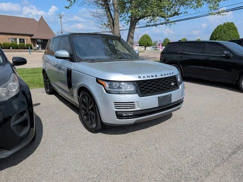 Used 2017 Land Rover Range Rover HSE AWD/4WD image 4
