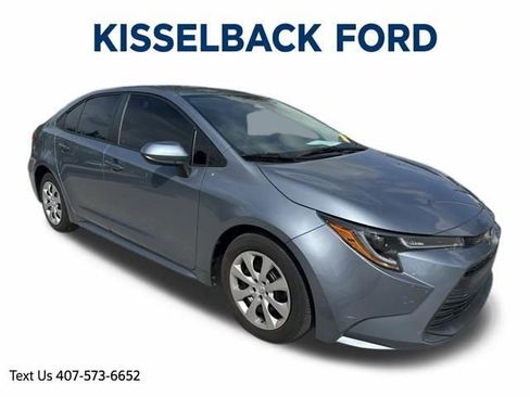 Used 2023 Toyota Corolla LE image 1