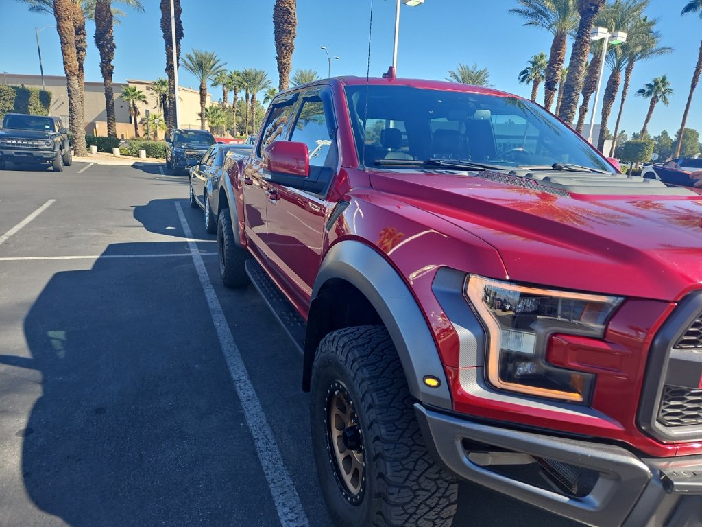 Used 2019 Ford F150 Raptor w/ Equipment Group 802A Luxury AWD/4WD image 1