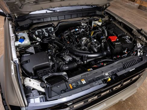 Used 2026 Ford Bronco Outer Banks AWD/4WD image 40