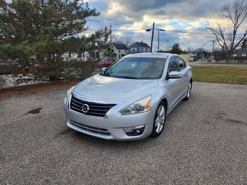 Used 2015 Nissan Altima 3.5 SL image 3