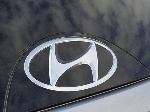 Certified 2023 Hyundai Tucson Limited image 29