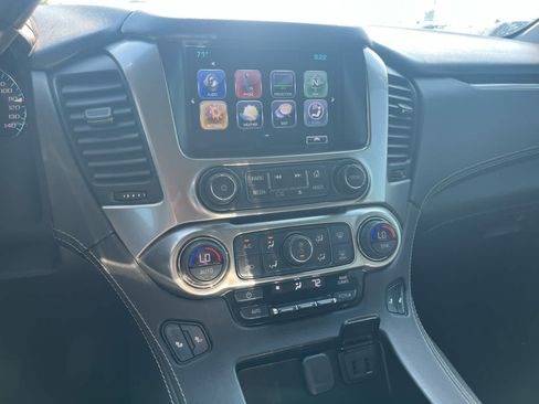 Used 2018 Chevrolet Suburban LT w/ Max Trailering Package AWD/4WD image 8