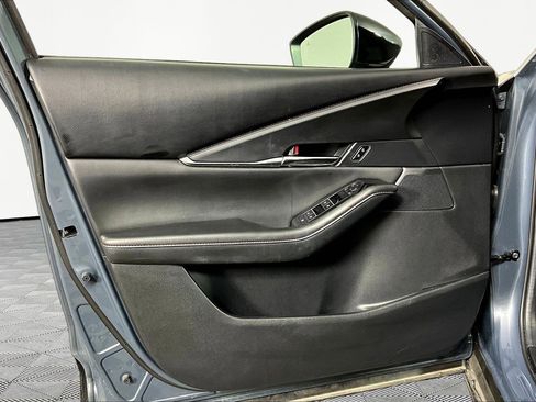 Used 2023 MAZDA CX-30 AWD 2.5 S w/ Preferred Package image 17