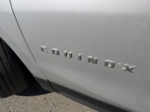 Used 2020 Chevrolet Equinox LT w/ Driver Convenience Package FWD image 13