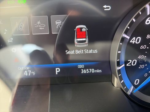 Used 2023 Toyota Highlander LE image 15