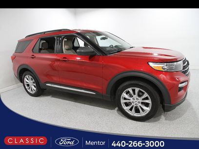 Certified 2024 Ford Explorer XLT w/ Equipment Group 202A