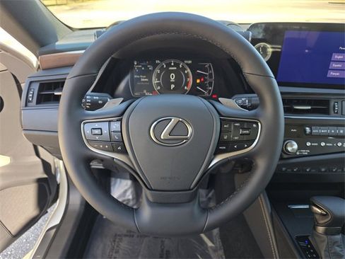 New 2025 Lexus ES 350 w/ Premium Package image 26