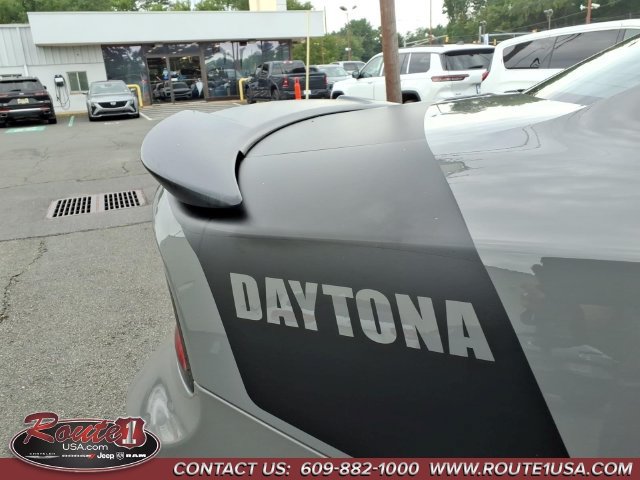 Used 2017 Dodge Charger Daytona R/T RWD image 19
