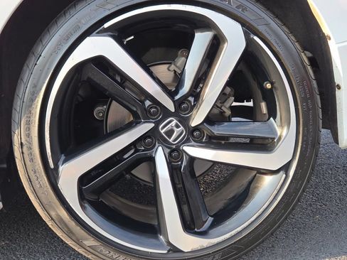Certified 2020 Honda Accord Sport image 17