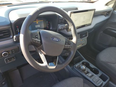 New 2025 Ford Maverick XLT w/ XLT Luxury Package image 8