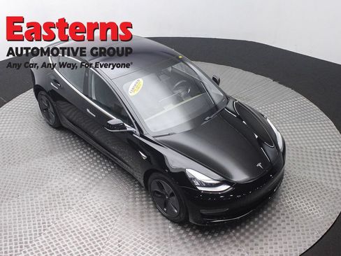 Used 2018 Tesla Model 3 Long Range AWD/4WD image 3