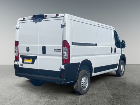 New 2026 RAM ProMaster 1500 w/ Convenience Group FWD image 5