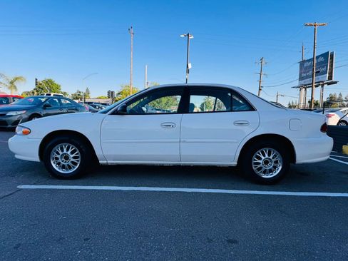 Used 2005 Buick Century Custom FWD image 8