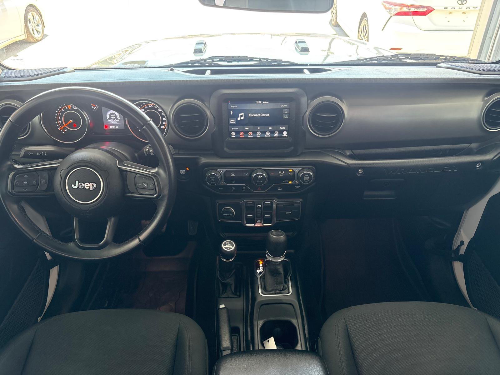 Used 2022 Jeep Wrangler Unlimited Sport AWD/4WD image 17