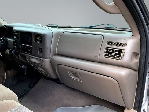 Used 2003 Ford F350 XLT RWD image 16