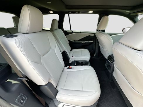 Used 2026 Lexus TX 350 FWD w/ Technology Package image 27