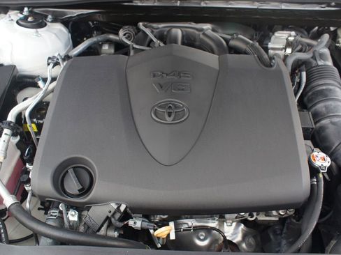 Used 2021 Toyota Avalon TRD FWD image 28