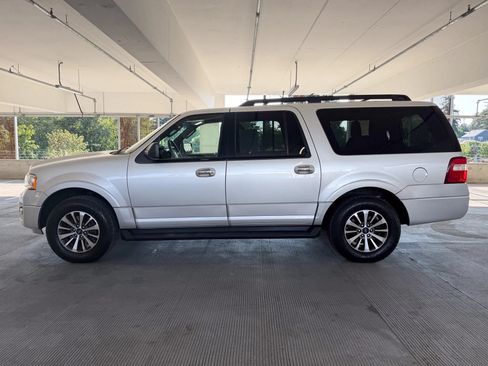 Used 2017 Ford Expedition EL XLT AWD/4WD image 8
