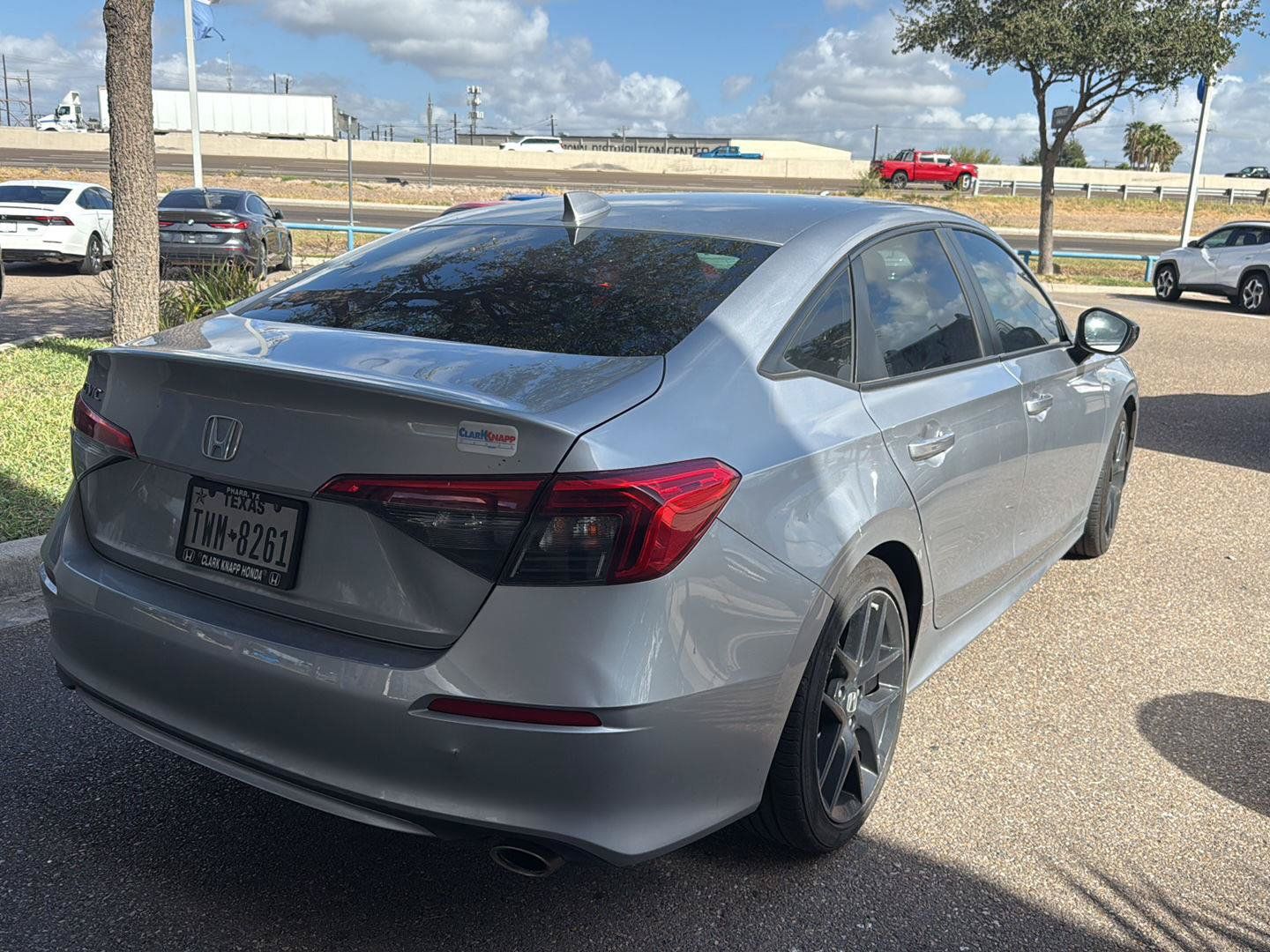 Used 2024 Honda Civic Sport image 4